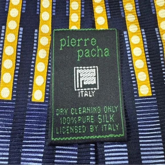 Vintage Pierre Pacha 100% Silk Italian Made For Hanging with Mr Cooper Clothiers - Picture 2 of 7
